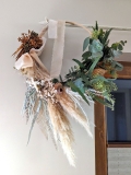 Wieniec boho w naturalnych odcieniach